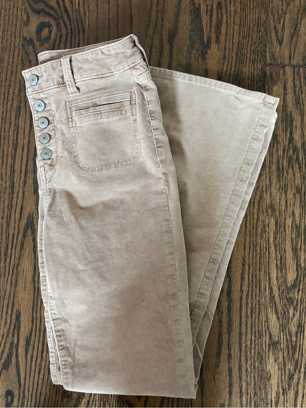 American Eagle Outfitters High-Rise Wide-Leg Corduroy Jeans in Light Tan